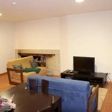 Comfortable Countryside House In Eira-vedra With Shared Pool Anjos (Braga)