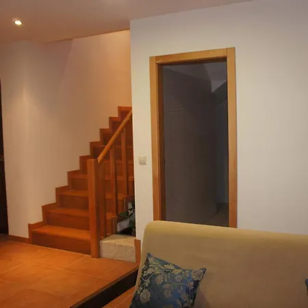 Comfortable Countryside House In Eira-vedra With Shared Pool Casa de Férias Anjos (Braga)