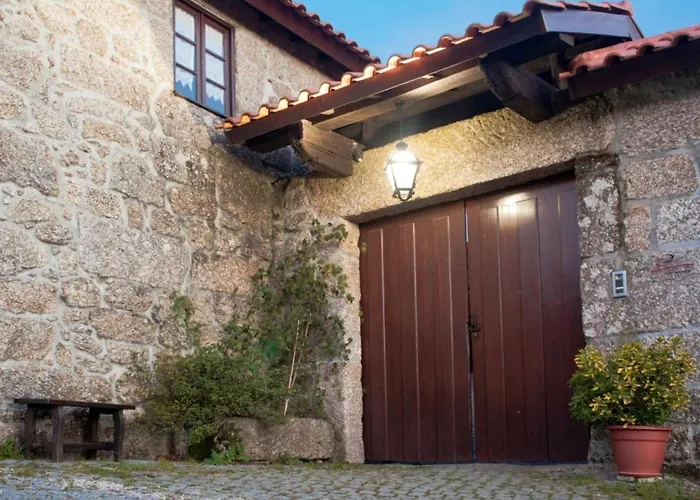 Feriehus Comfortable Countryside House In Eira-vedra With Shared Pool